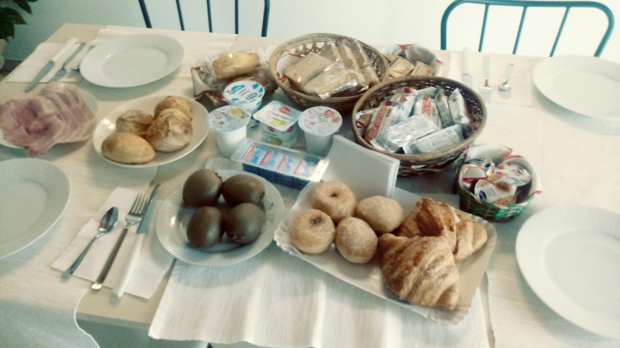 B&B Al Vecchio Borgo Μπαρλέτα Εξωτερικό φωτογραφία